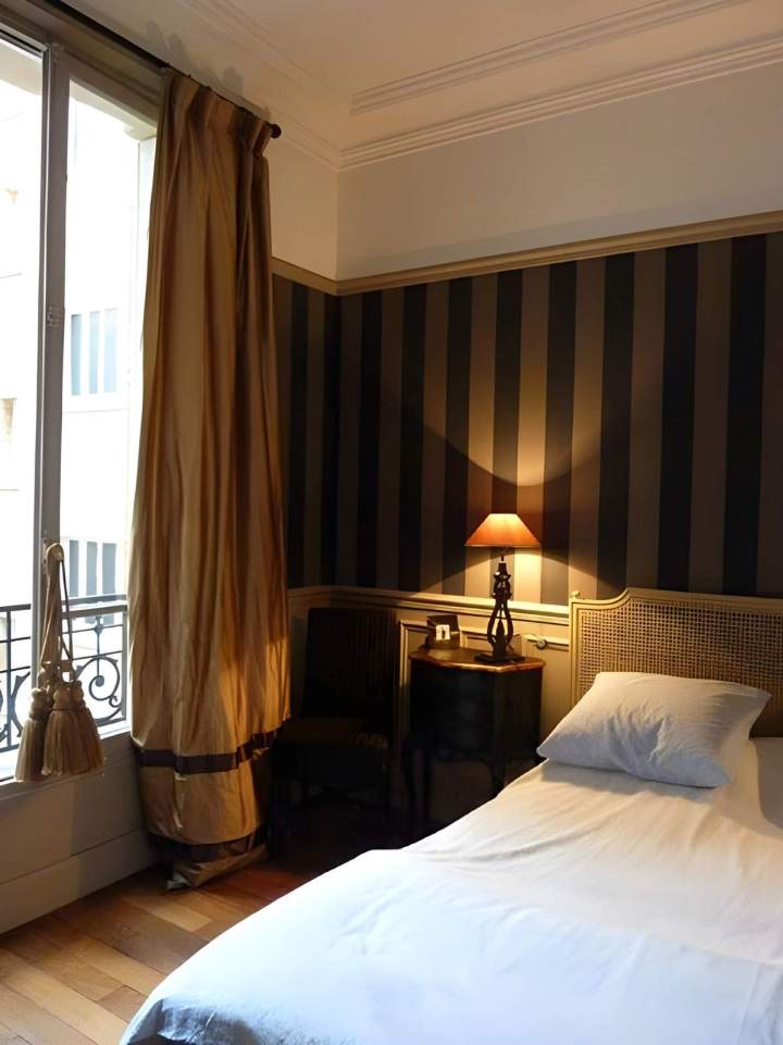 Chambre à coucher cosy, Île-de-France