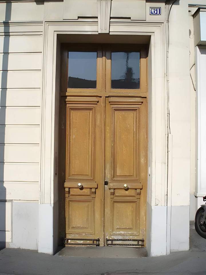 Porte cochère en bois, Île-de-France