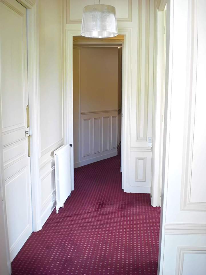 Couloir du Cabinet Fourny contemporain, Île-de-France